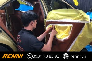 Sơn phục hồi tappi cửa ô tô bền đẹp - giữ zin nội thất ô tô