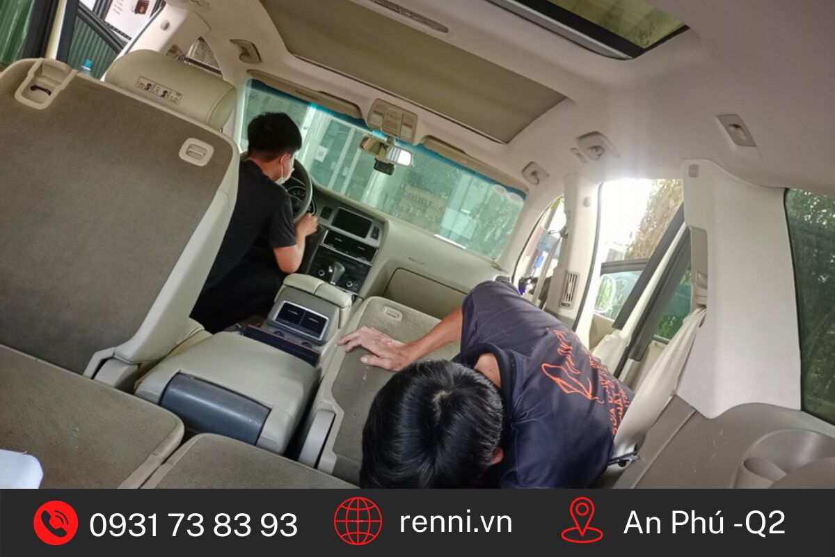 Cách bảo dưỡng ghế da ô tô bền, đẹp