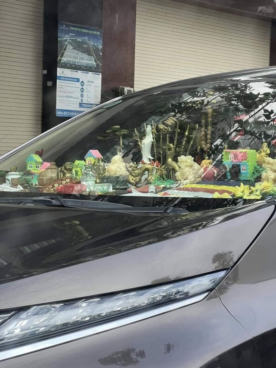 Nước hoa ô tô
