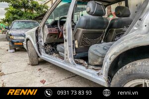 Dịch vụ phục hồi nội thất xe ô tô cổ tại Renni
