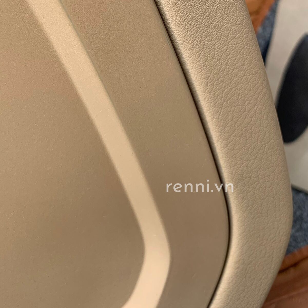Phục hồi nhựa — RENNI