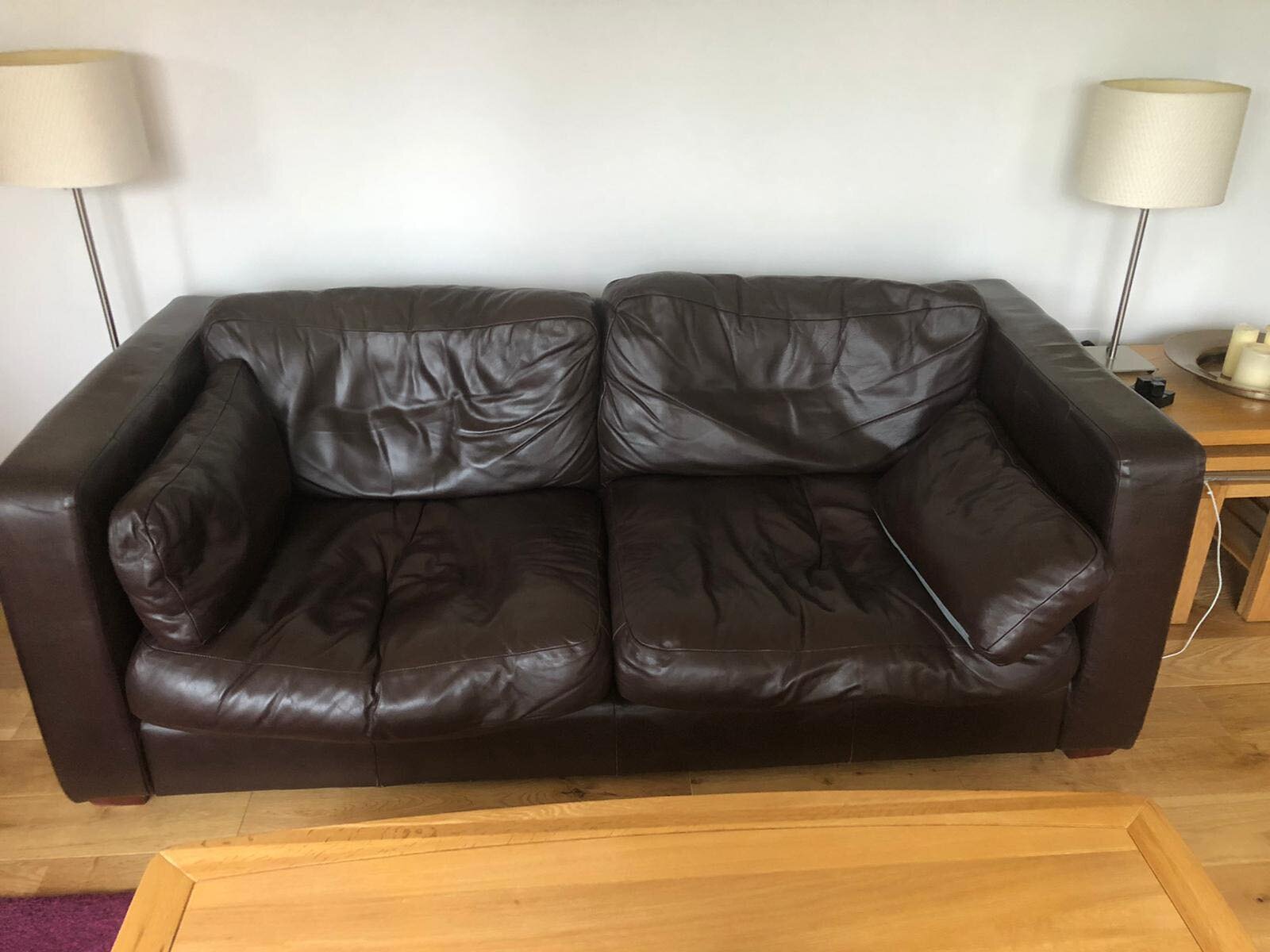 Vệ sinh sofa da